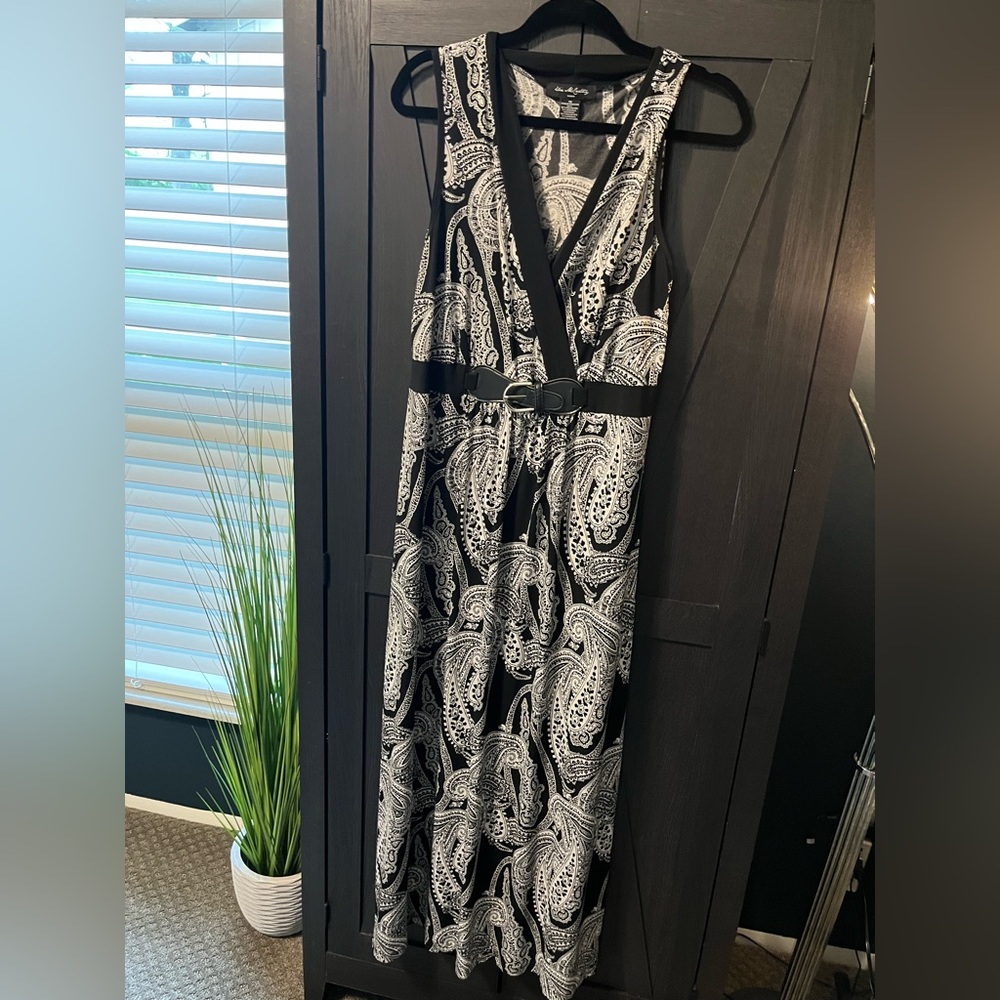 Elie McCarthy Black and White Paisley Dress